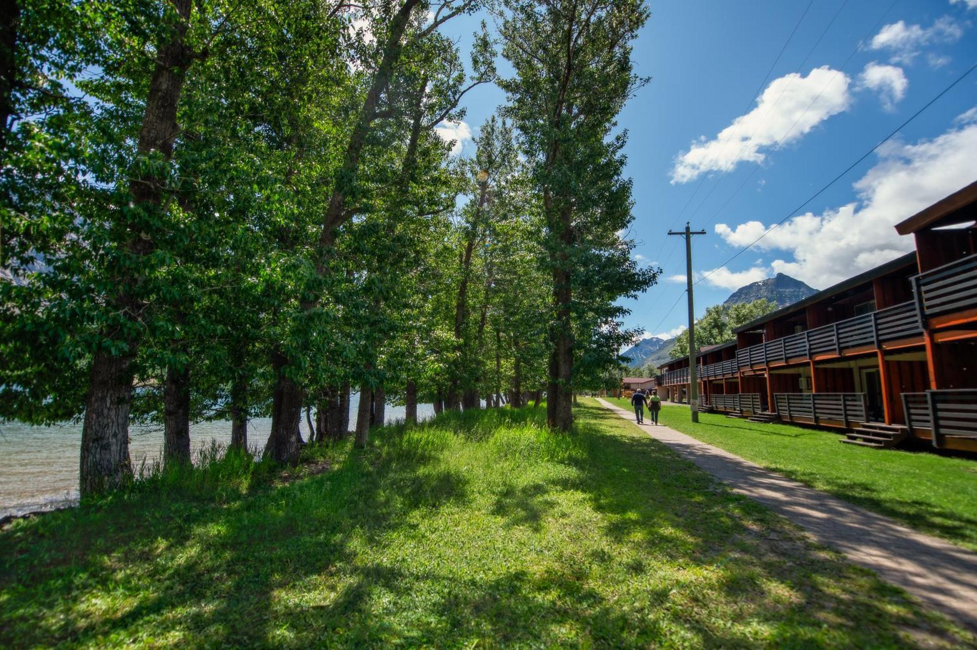 Bayshore Inn & Spa Waterton Park Zewnętrze zdjęcie